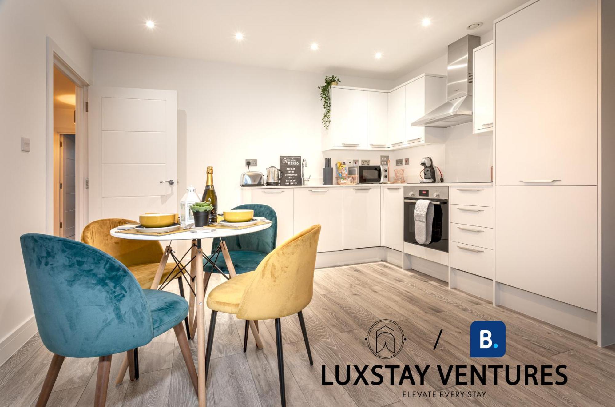 Ideal Family & Business Stay! 2 Min To Station, 10 Min To Harry Potter, 30 Min To London Euston & Free Parking! Уотфорд Экстерьер фото